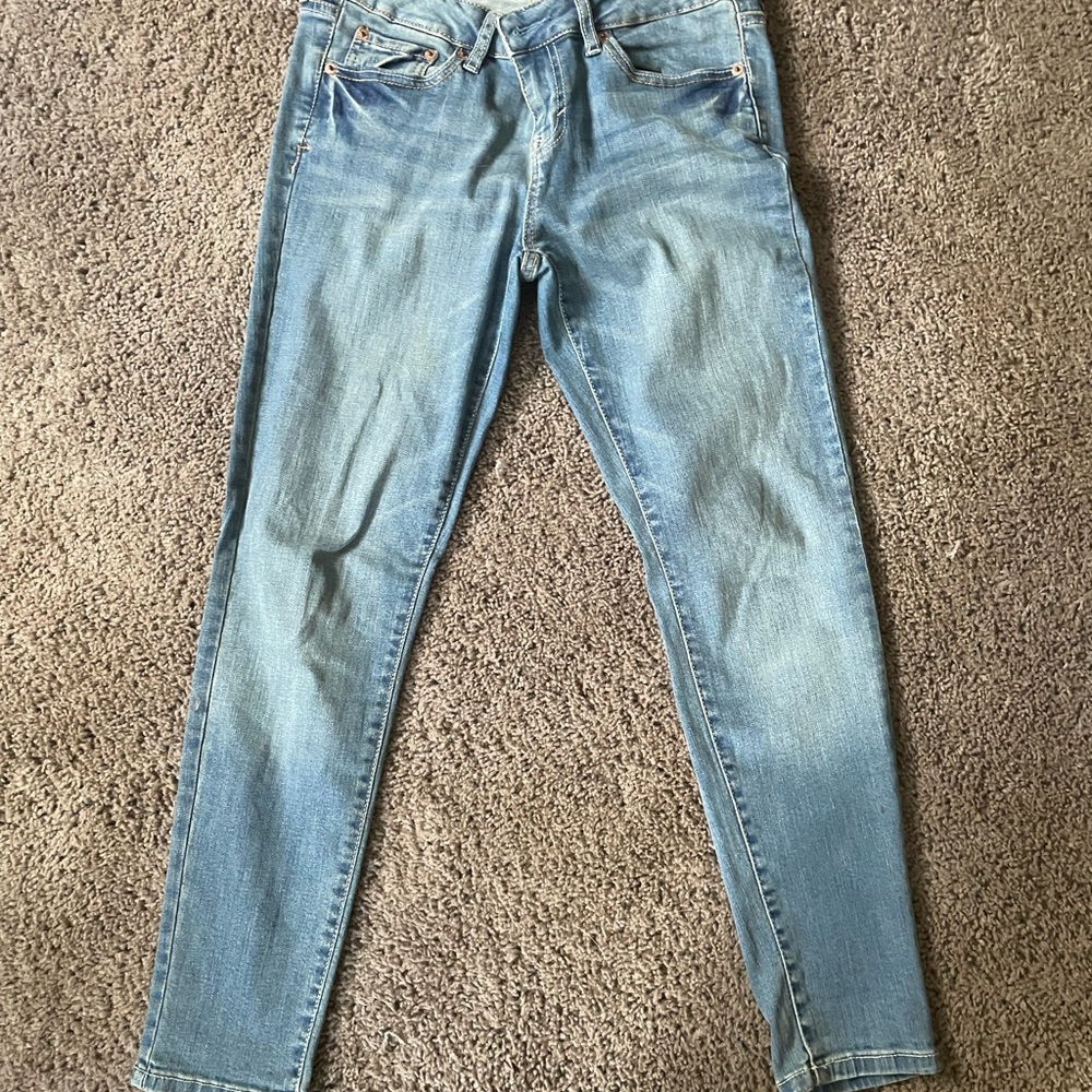 Women’s skinny jeans